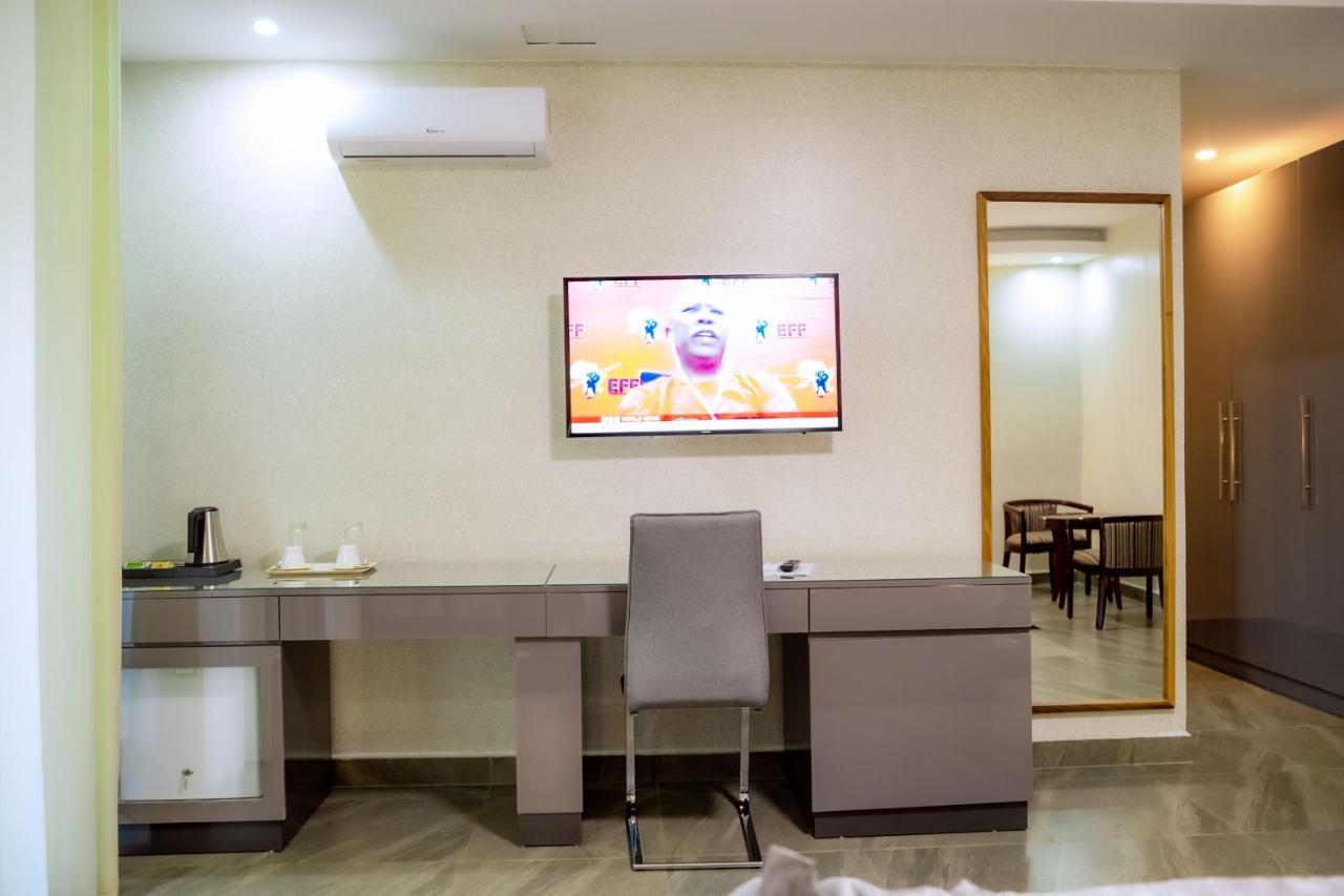 Grazia Apartment Hotel Kigali Exteriör bild