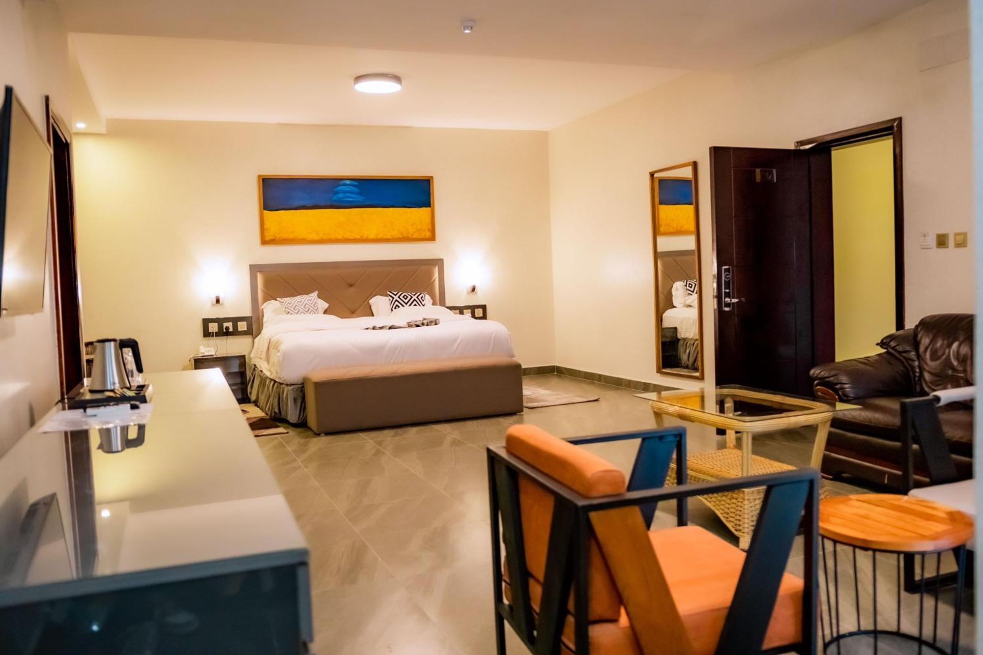 Grazia Apartment Hotel Kigali Exteriör bild