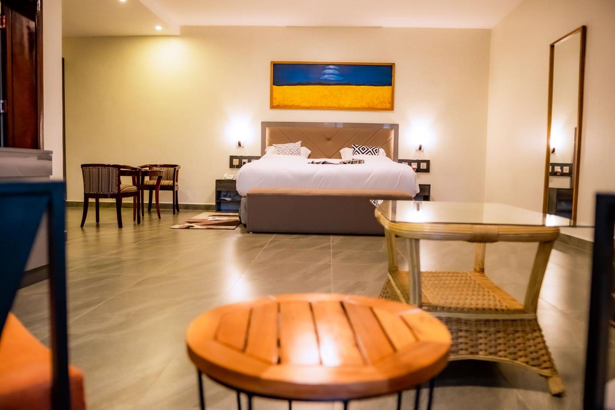 Grazia Apartment Hotel Kigali Exteriör bild