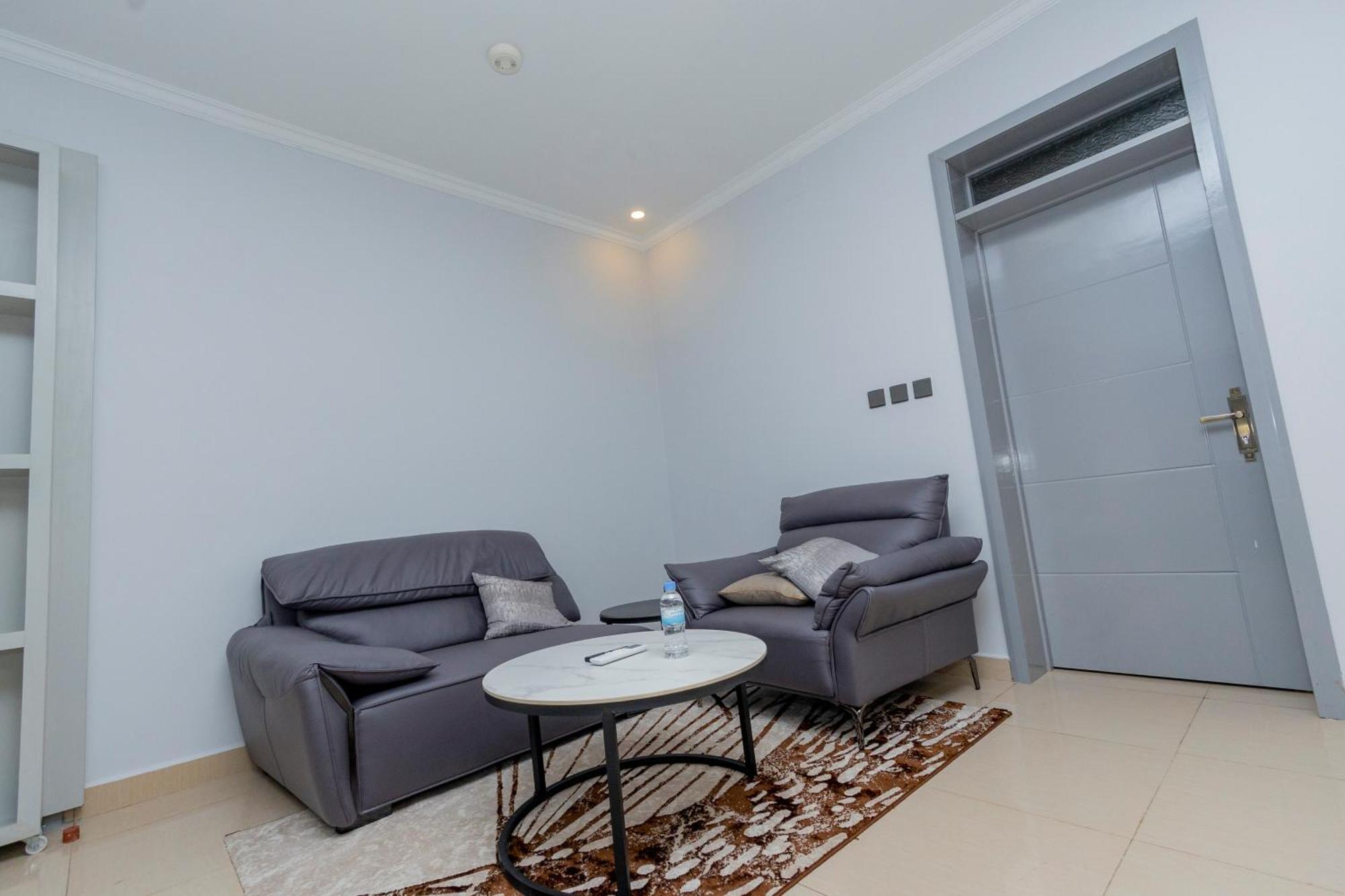 Grazia Apartment Hotel Kigali Exteriör bild