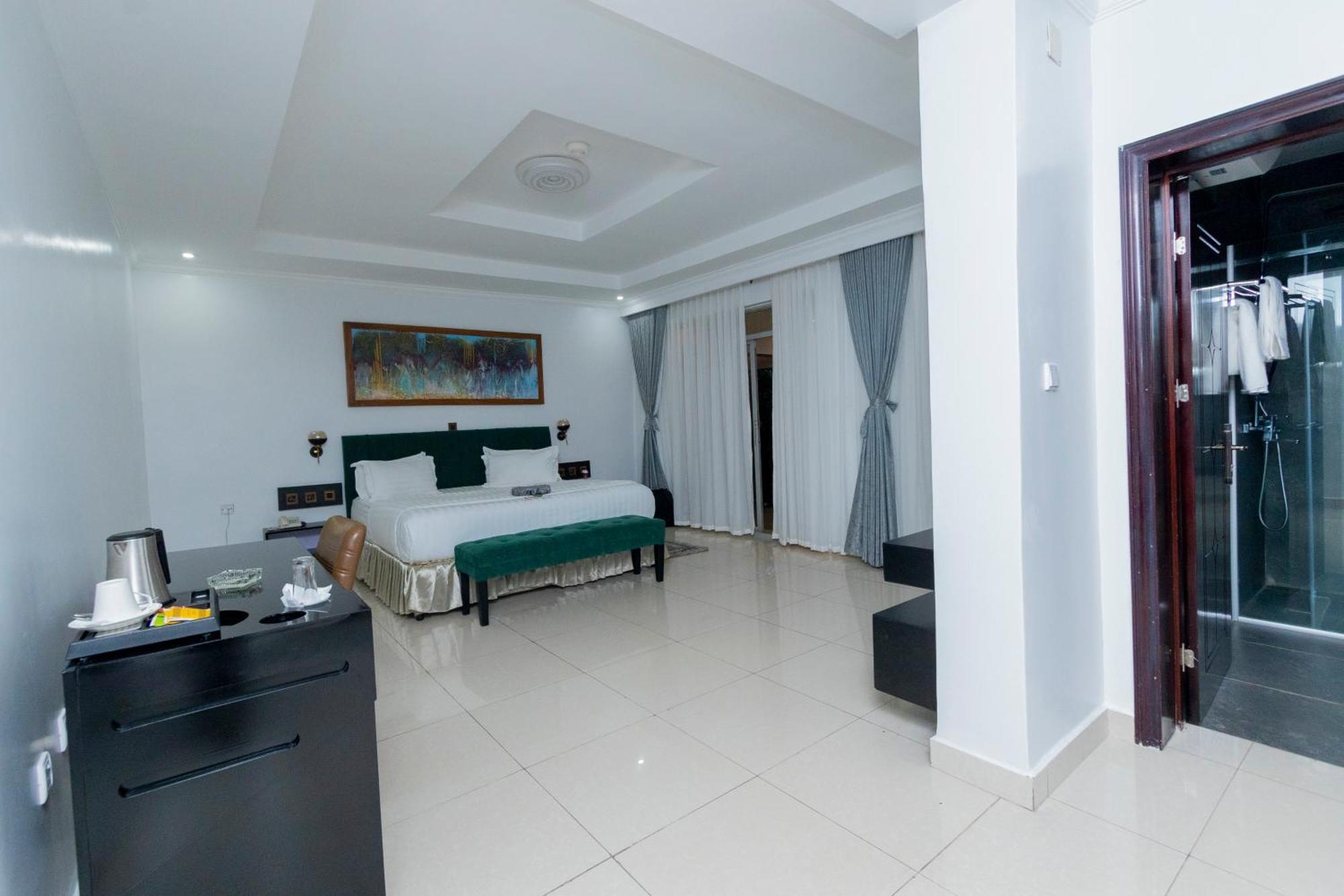 Grazia Apartment Hotel Kigali Exteriör bild