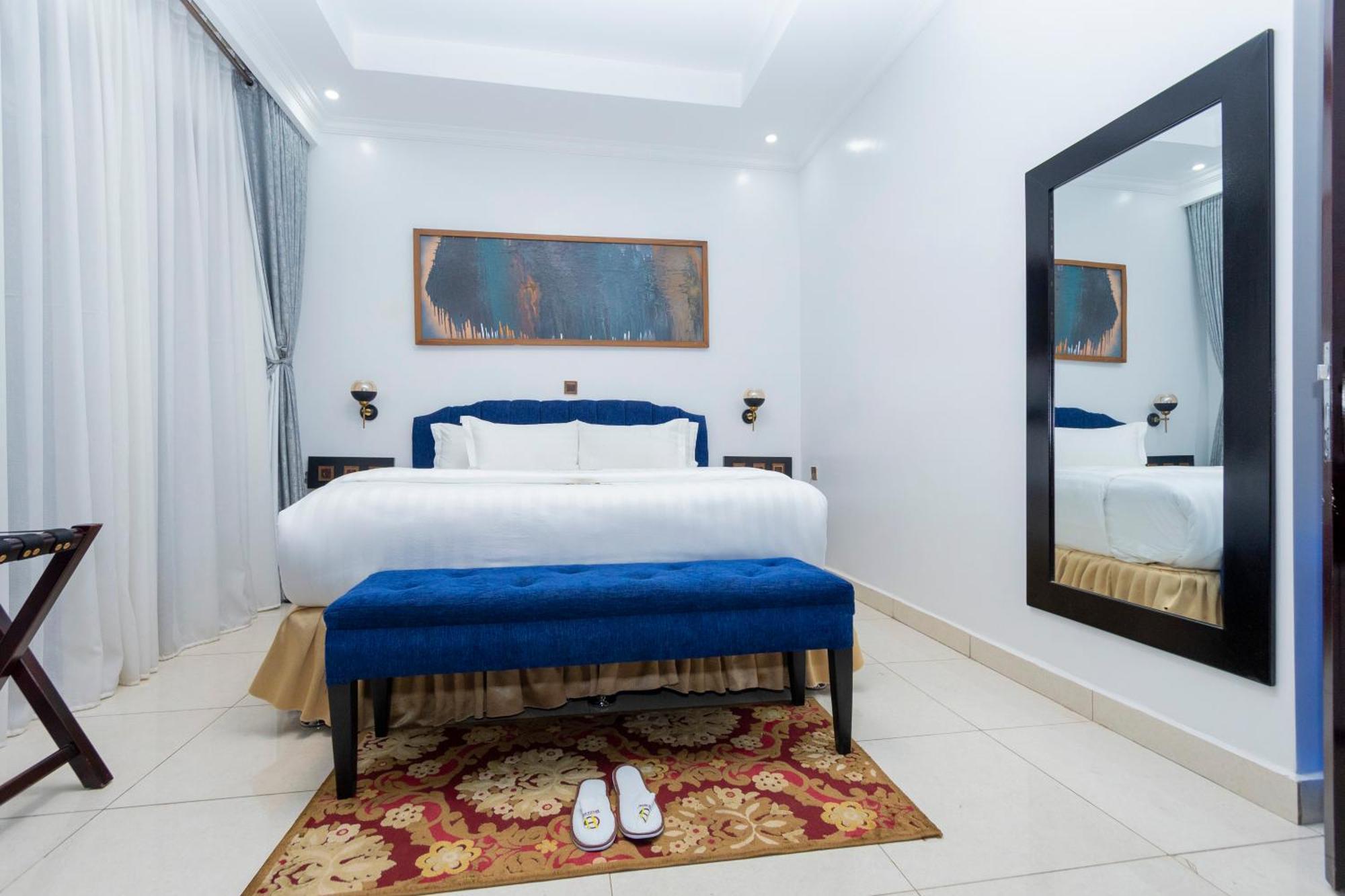 Grazia Apartment Hotel Kigali Exteriör bild