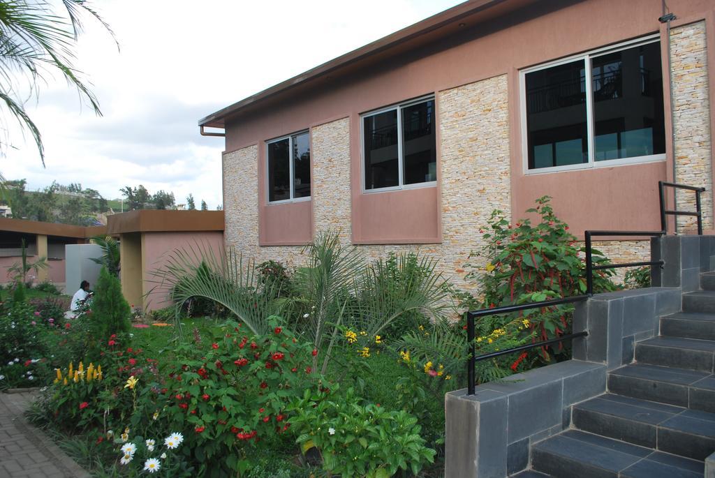 Grazia Apartment Hotel Kigali Exteriör bild