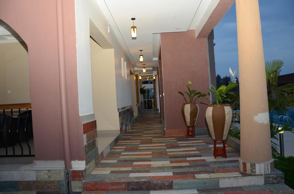 Grazia Apartment Hotel Kigali Exteriör bild